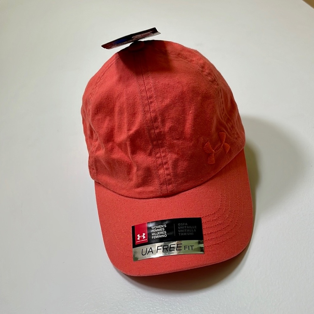 New Under Armour womens UA Free fit hat